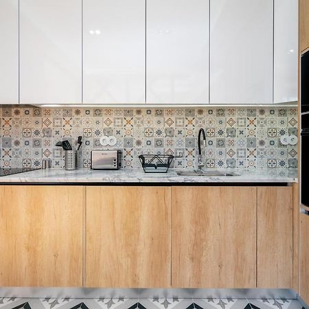 Whome | Great Location & Large Family Apartment W/Patio Лиссабон Экстерьер фото